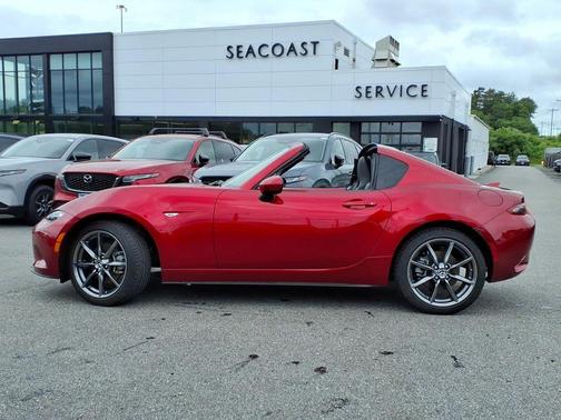 Soul Red Crystal Metallic 2019 Mazda MX-5 Miata RF Grand Touring