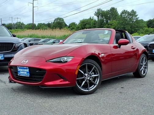 Soul Red Crystal Metallic 2019 Mazda MX-5 Miata RF Grand Touring