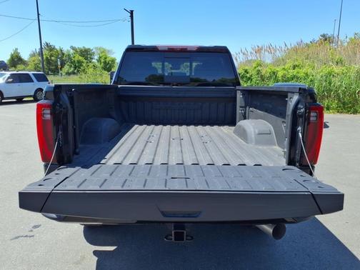 Onyx Black 2024 GMC Sierra 2500 Denali