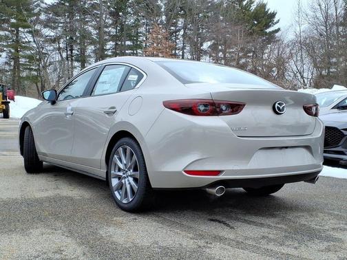 Platinum Quartz Metallic 2026 Mazda Mazda3 FWD w/Preferred Package