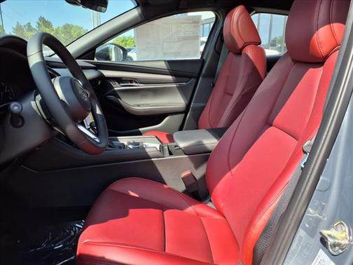 2025 Mazda Mazda3 2.5 S Carbon Edition