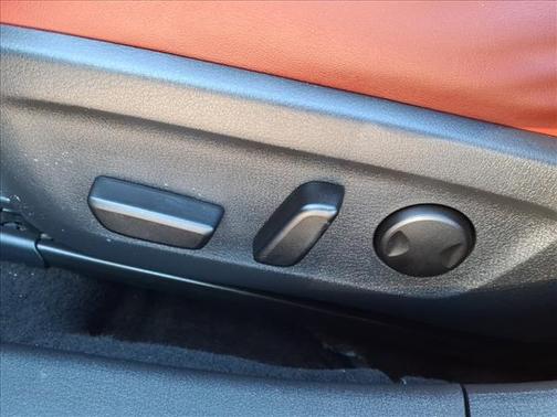 2024 Mazda Mazda3 2.5 S Carbon Edition