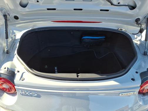 2024 Mazda MX-5 Miata Club