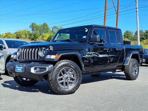 2024 Jeep Gladiator Sport