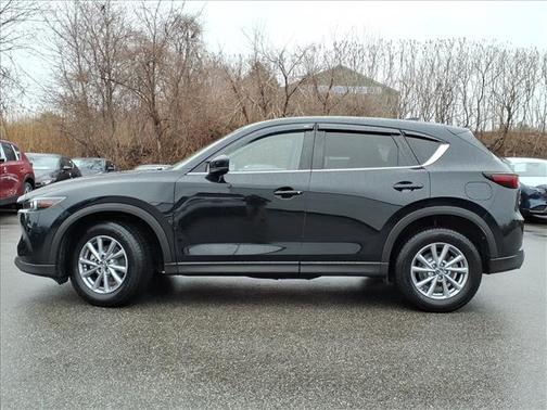 Jet Black Mica 2022 Mazda CX-5 2.5 S Select Package