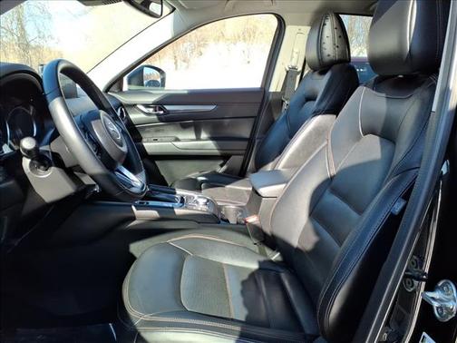 2022 Mazda CX-5 2.5 S Preferred Package