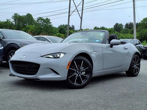 2025 Mazda MX-5 Miata Grand Touring