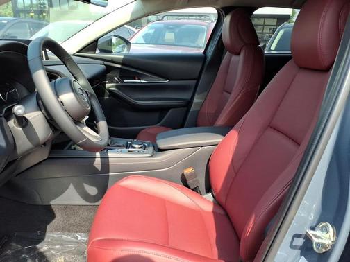 Polymetal Gray Metallic 2026 Mazda CX-30 2.5 S Carbon Edition