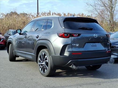 2026 Mazda CX-50 Premium Plus