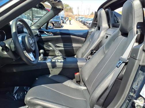 Deep Crystal Blue Mica 2025 Mazda MX-5 Miata RF Grand Touring