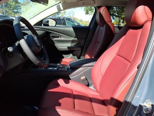 2026 Mazda CX-30 CE