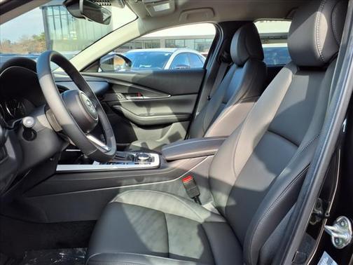 2025 Mazda CX-30 Select