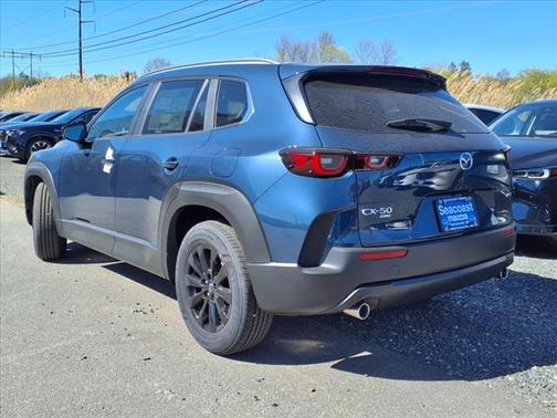 2025 Mazda CX-50 2.5 S Preferred Package