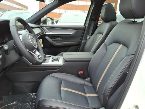 Rhodium White Premium 2026 Mazda CX-70 CX-70