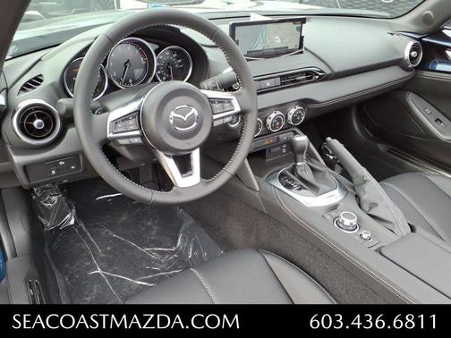 Deep Crystal Blue Mica 2026 Mazda MX-5 Miata GRAND TOURING