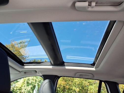 Wind Chill Pearl 2026 Mazda CX-50 2.5 S PREMIUM