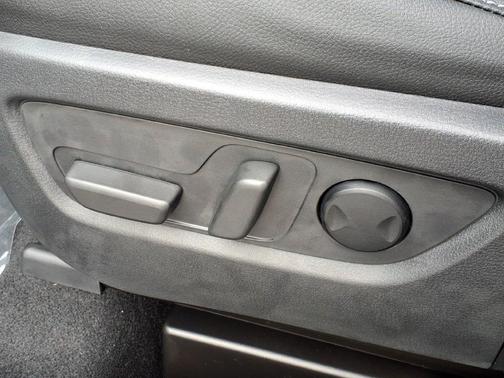 Jet Black Mica 2026 Mazda CX-5 Premium