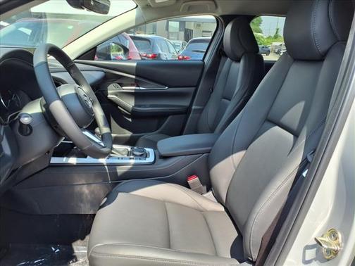 2025 Mazda CX-30 Select