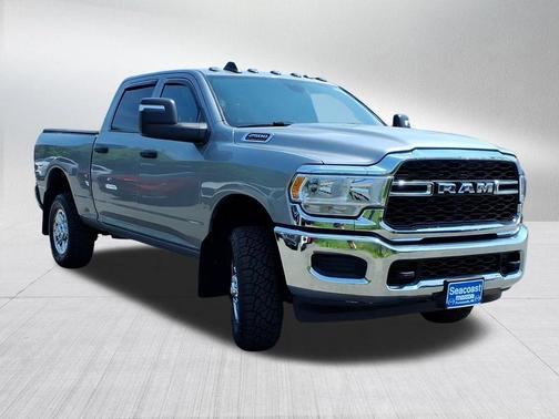 Billet Silver Metallic Clearcoat 2024 RAM 2500 Tradesman