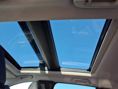 2026 Mazda CX-50 Premium