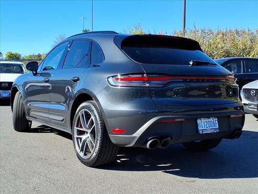 2023 Porsche Macan S