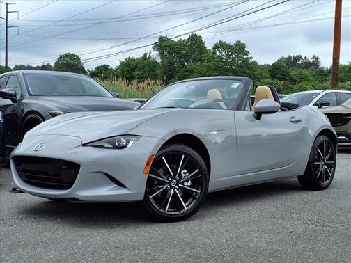 2025 Mazda MX-5 Miata Grand Touring