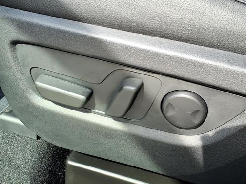 Rhodium White Metallic 2026 Mazda CX-5 Preferred
