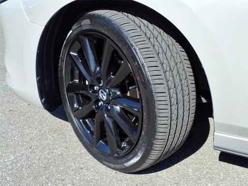 Platinum Quartz Metallic 2023 Mazda Mazda3 2.5 Turbo AWD