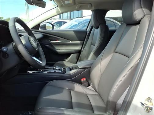 2025 Mazda CX-30 Select