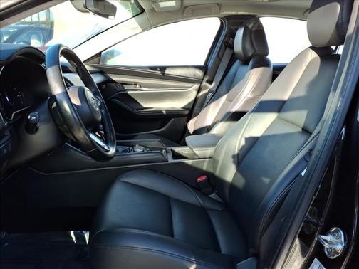 2023 Mazda Mazda3 FWD w/Preferred Package