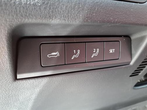 2025 Mazda CX-50 PLUS