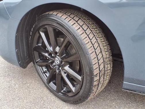 2024 Mazda Mazda3 2.5 S Carbon Edition