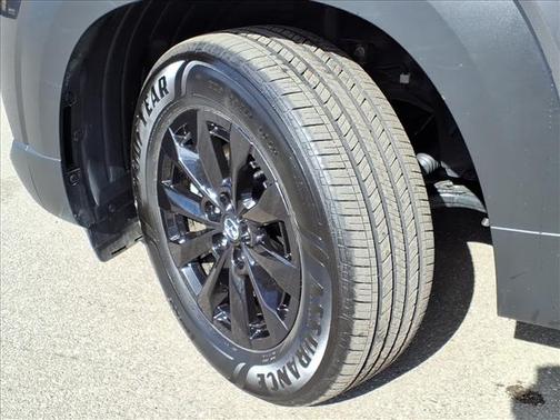 Machine Gray Metallic 2025 Mazda CX-50 Hybrid PREFERRED PACKAGE