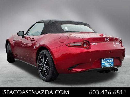Soul Red Crystal Metallic 2026 Mazda MX-5 Miata GRAND TOURING