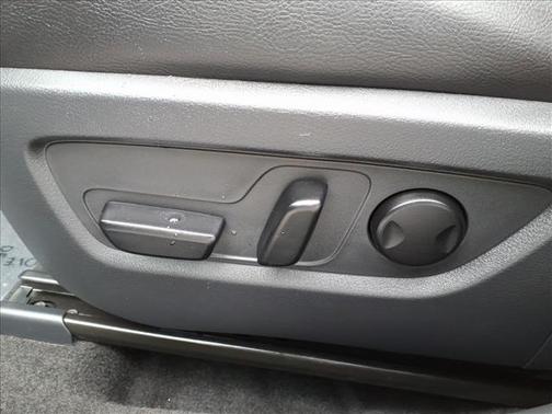 Machine Gray Metallic 2025 Mazda CX-50 2.5 S Premium Plus Package