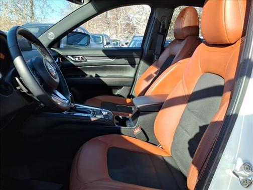 2024 Mazda CX-5 2.5 Carbon Turbo