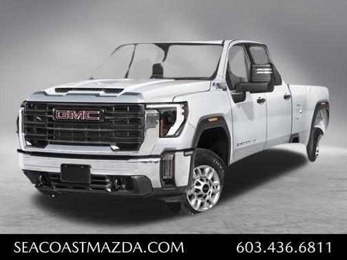 Summit White 2025 GMC Sierra 2500 AT4