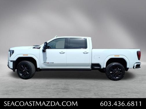 Summit White 2025 GMC Sierra 2500 AT4