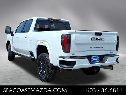 Summit White 2025 GMC Sierra 2500 AT4
