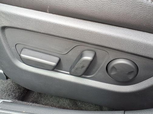 Machine Gray Metallic 2026 Mazda CX-50 2.5 S PREFERRED