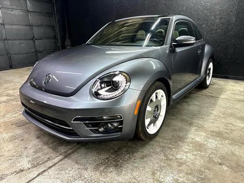 2019 Volkswagen Beetle 2.0T SE