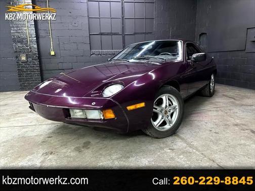 1982 Porsche 928 2dr Coupe
