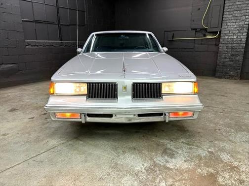 1988 Oldsmobile Cutlass Supreme Base