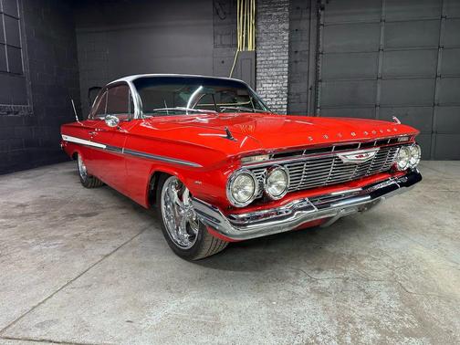 1961 Chevrolet Impala Base