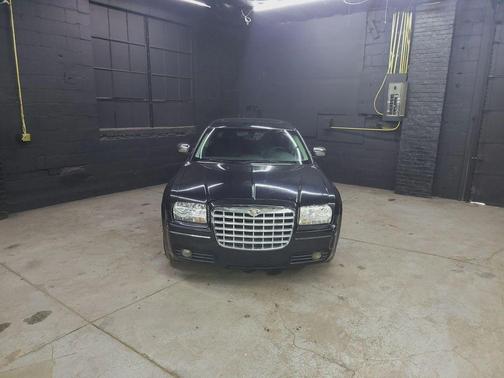 2010 Chrysler 300 Touring/Signature Series