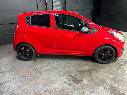 2014 Chevrolet Spark 1LT