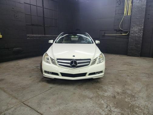 2010 Mercedes-Benz E-Class E 350 Coupe 2D