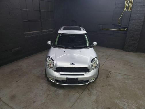 2011 MINI Cooper S Countryman Base