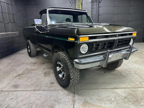 1974 Ford F-250 4X4
