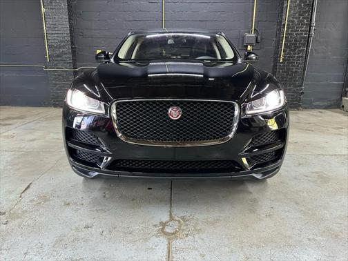 2018 Jaguar F-PACE 20d Premium